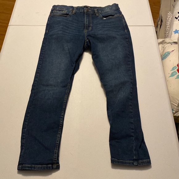 Calvin Klein - Picture 1 of 2